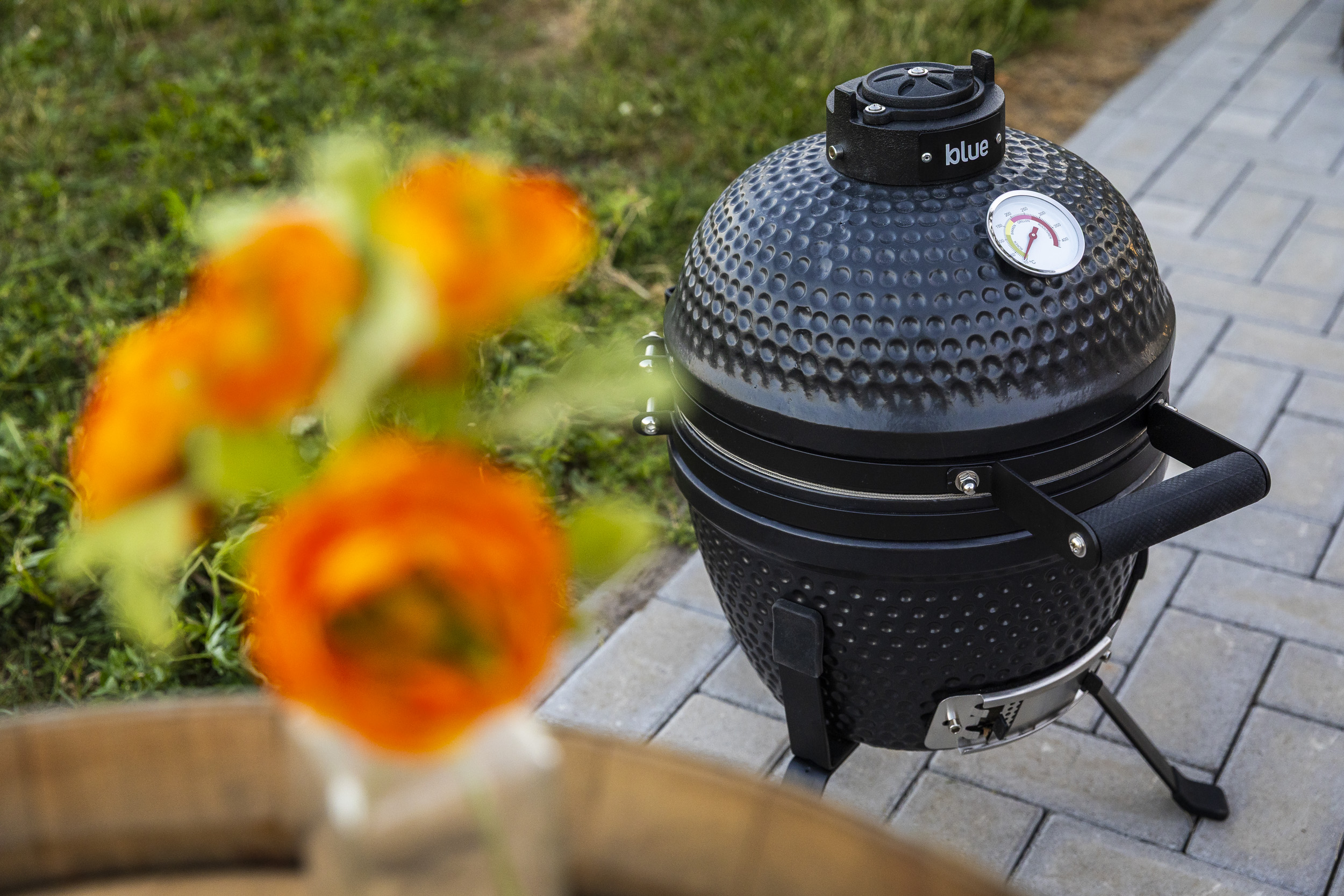 kamado bbq bij wijnarrangement