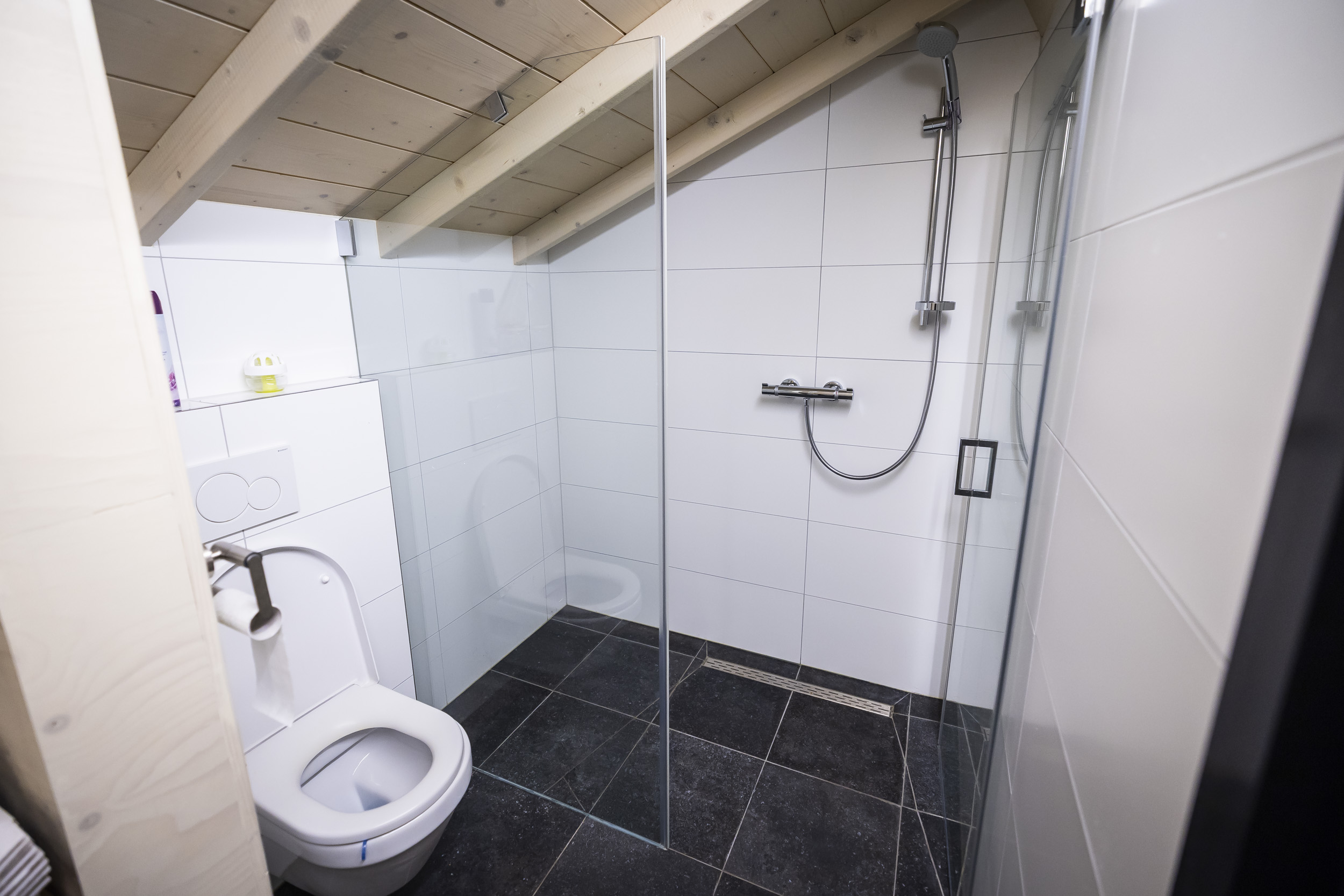 Badkamer bij overnachting wijnton